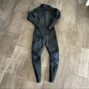 Billabong men’s 4/3 wetsuit